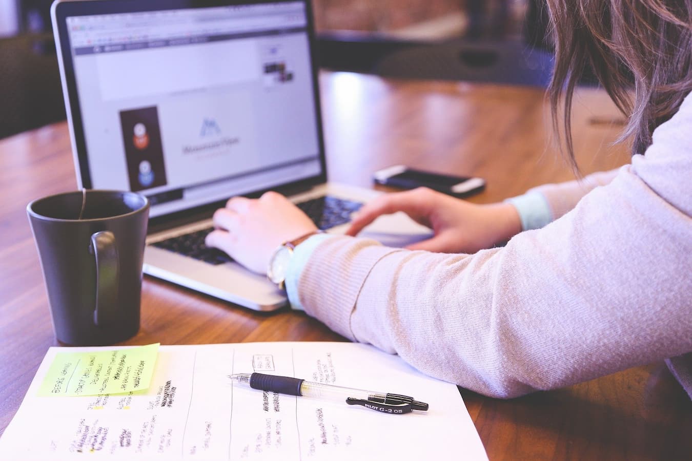 Mengapa Harus Menggunakan Jasa Pembuatan Web Perusahaan ?